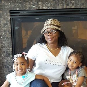 Meet your Posher, Nannette